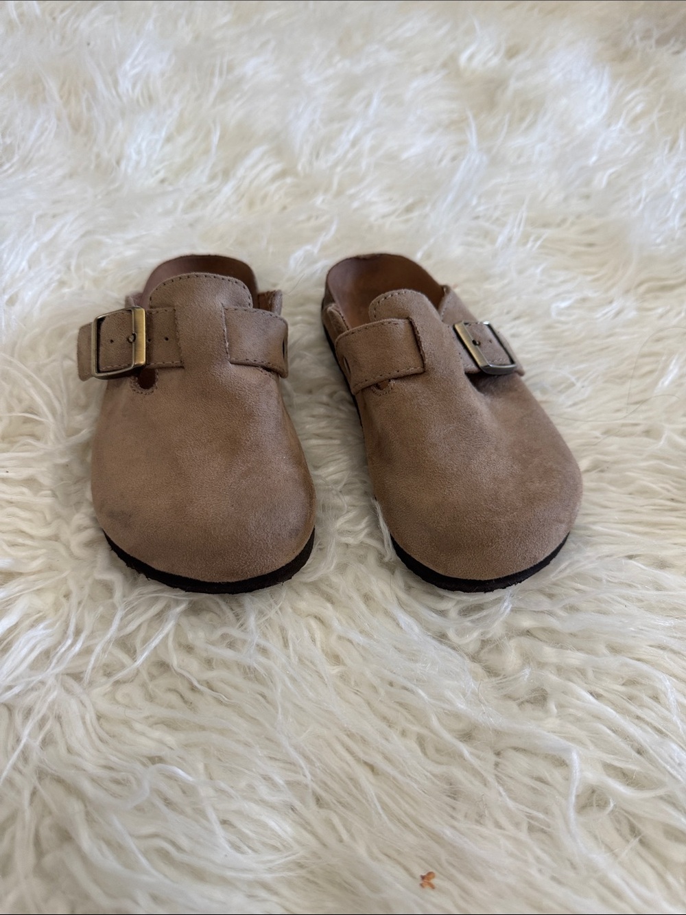 White Mountain Kids Faux Suede Slip-On Clogs in Taupe